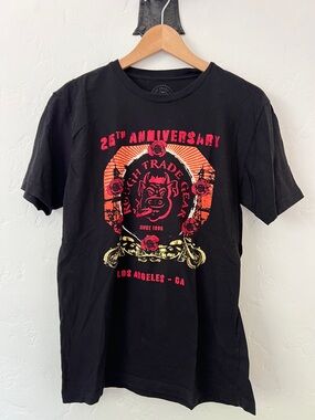 25th Anniversary Graphic Tee - Black